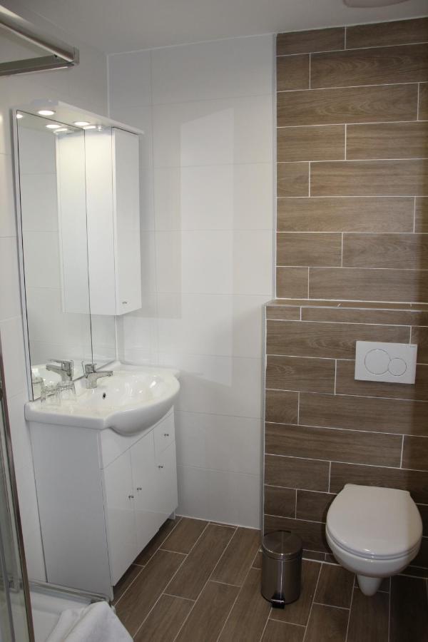 Harangtorony Szallo Kőszeg Extérieur photo