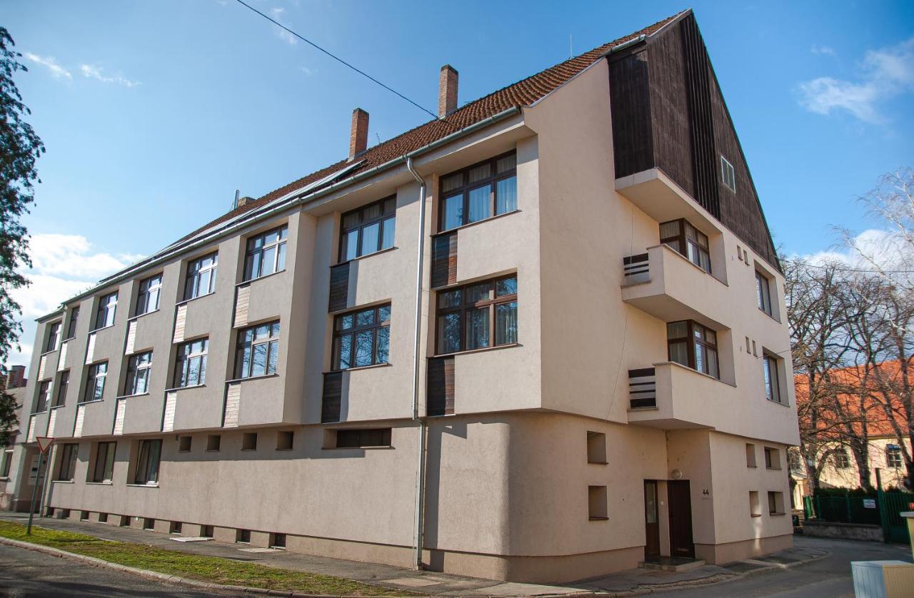 Harangtorony Szallo Kőszeg Extérieur photo