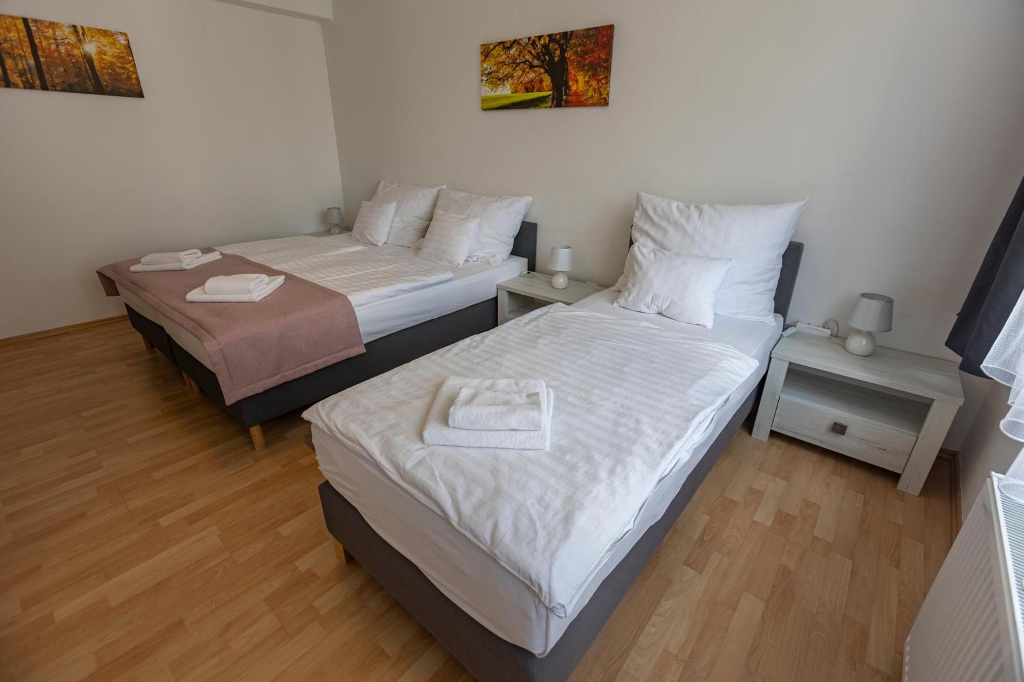 Harangtorony Szallo Kőszeg Extérieur photo