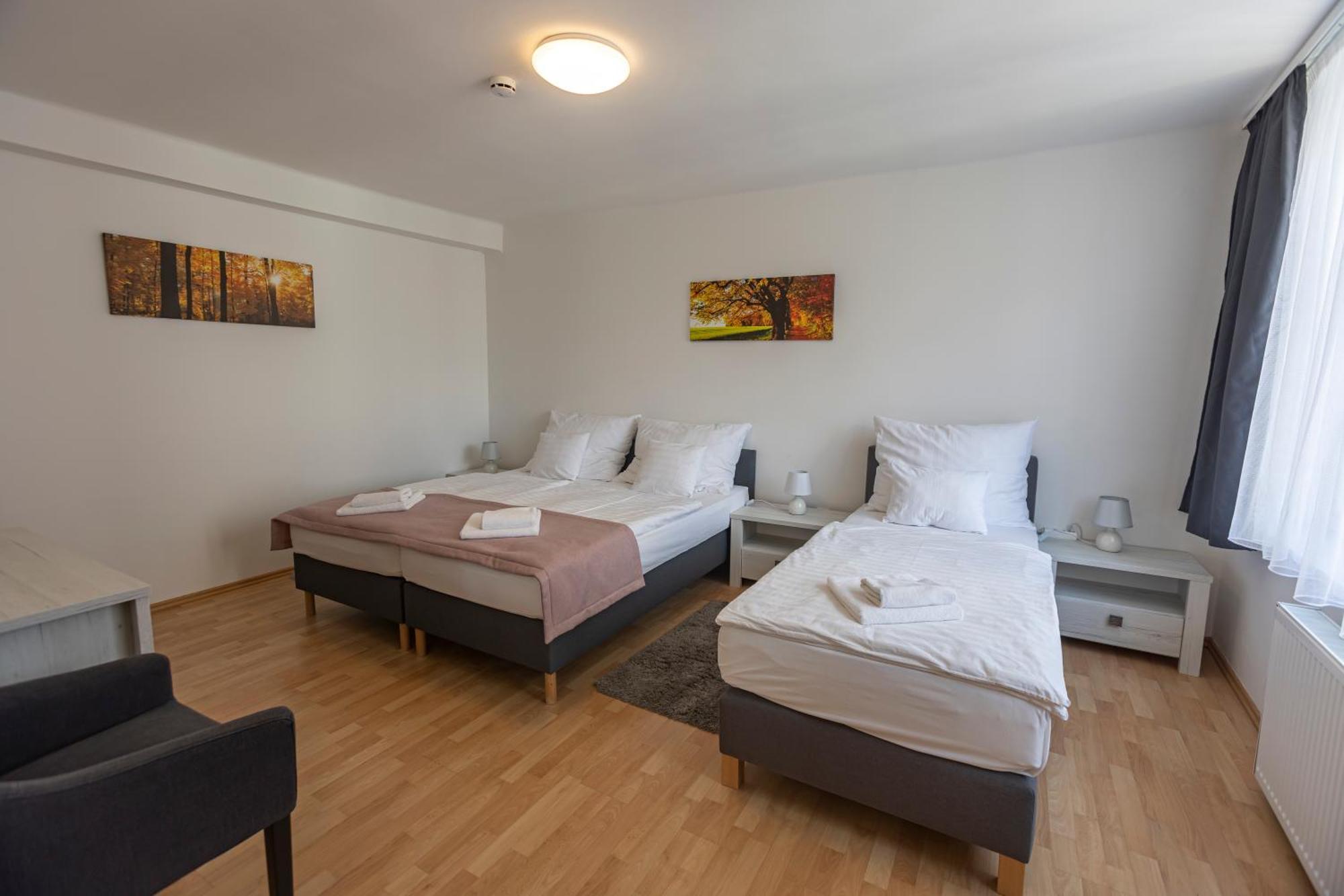 Harangtorony Szallo Kőszeg Extérieur photo